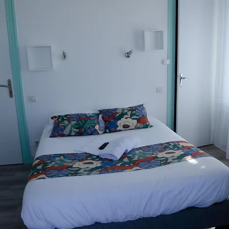 Les Dunes Guest house