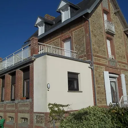 Pensionat Les Dunes